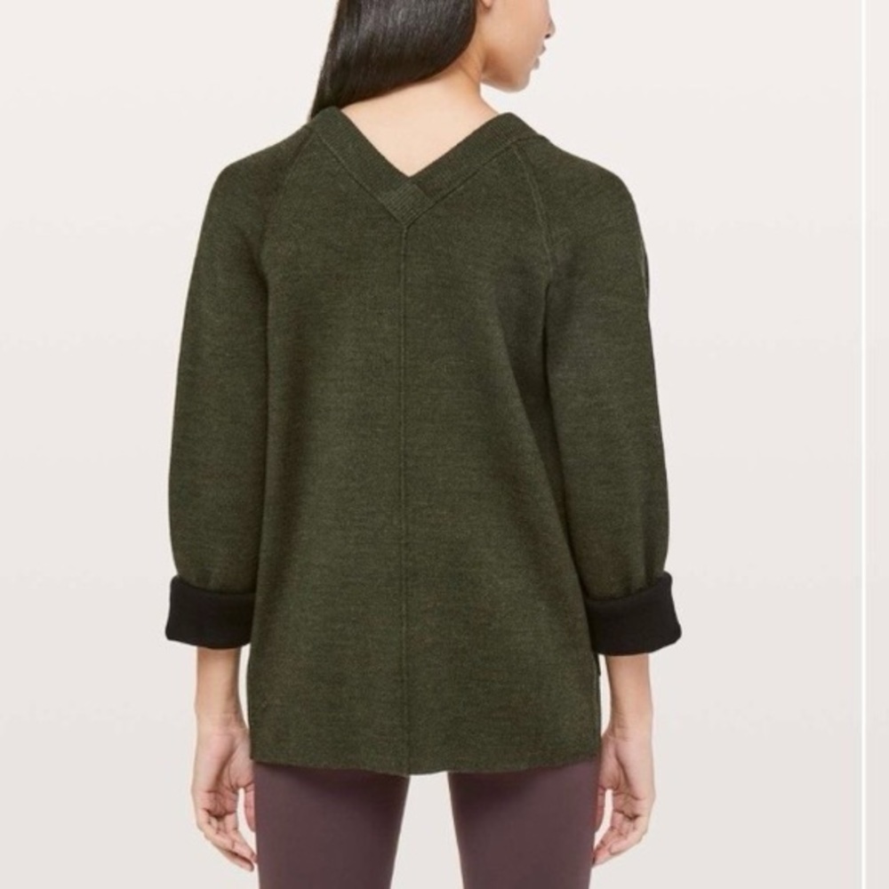 Lululemon Reverse Me Wrap Heathered Dark Olive/Black 10